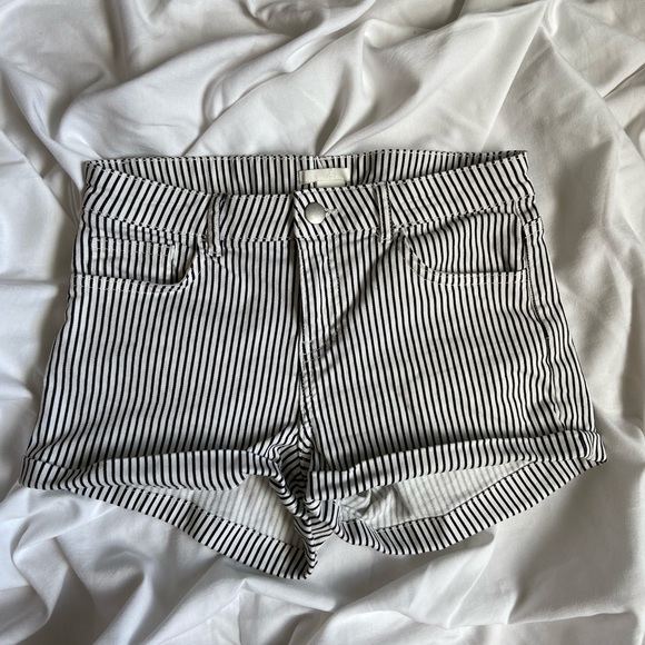H&M Pants - H&M striped shorts black & white